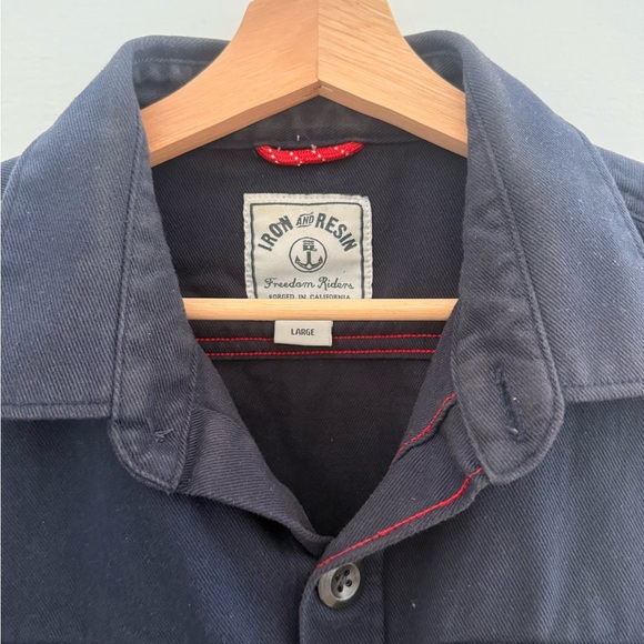 Navy Blue Iron and Resin Long Sleeve - Picture 2 of 2